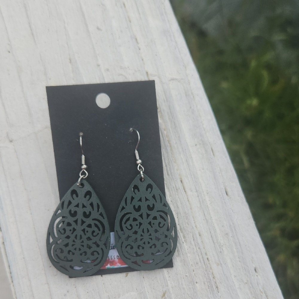 Dark Green Teardrop Earrings